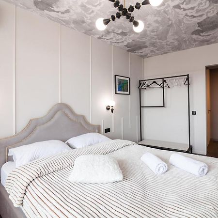 LEOGRAND Apartment on Svobody avenue Lviv Extérieur photo
