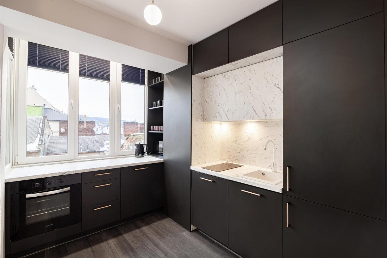 LEOGRAND Apartment on Svobody avenue Lviv Extérieur photo